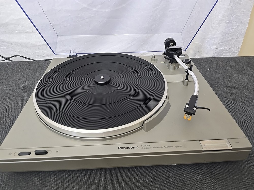 Panasonic SL-H301 D.C. Servo Automatic  Turntable System