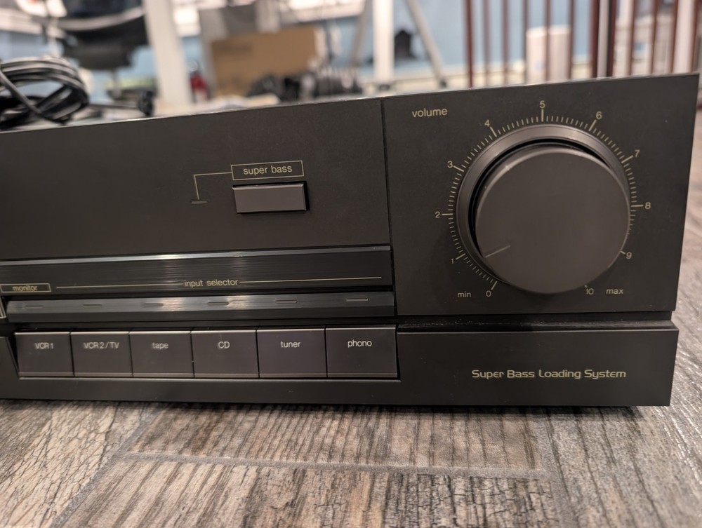 TECHNICS SU-Z780 Stereo Integrated Amplifier w Super Bass Loading System