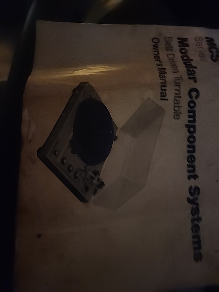 MCS Series Turntable (Modular Component Systems) Model 6710 Belt Drive. Technic