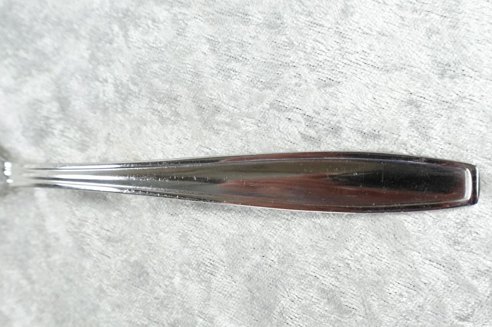 40 Pieces Vallarta Pattern Stainless Steel Flatware By Oneidacraft