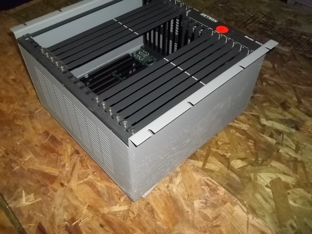 Zetron 4020 Communication Control System Dispatch 901-9582 Card Console