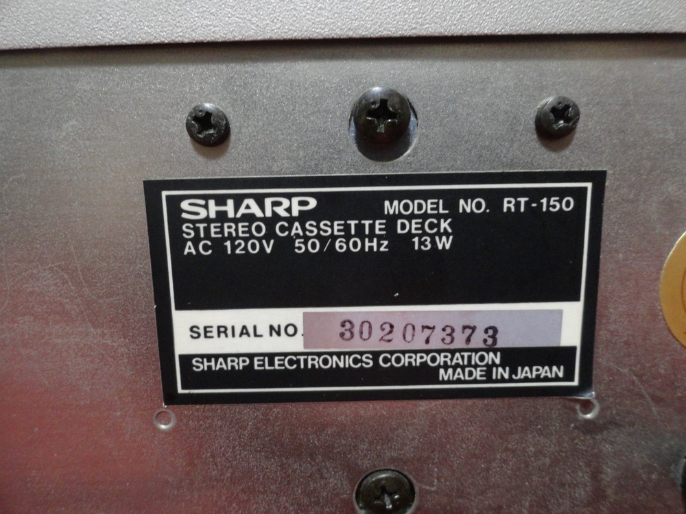 CASSTTE DECK PLAYER (HITACHI D-E33 & SHARP RT-150) FOR PARTS