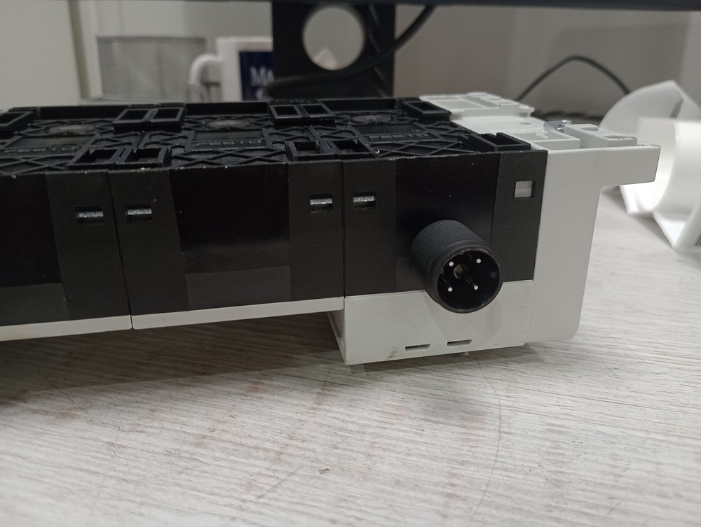 Festo pneumatic controller