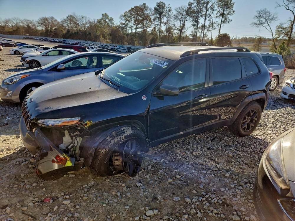 CHEROKEE  2015 Glove Box 4955911