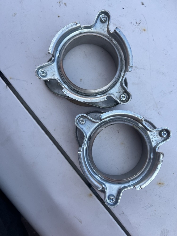 garbage disposal mounting assembly 2 Of Them