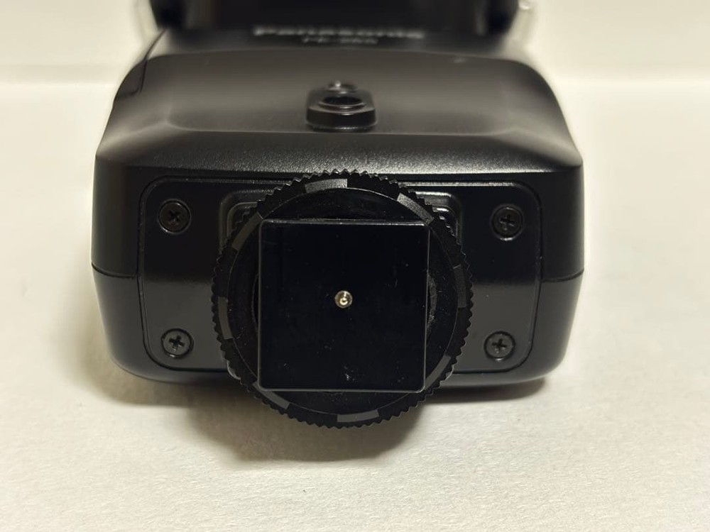 Panasonic PE-28S Flash External Auto Strobe w/ Wide Panel Tested Excellent