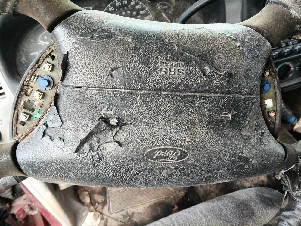 EXPLORER 2000 Fuse Box Cabin 6583