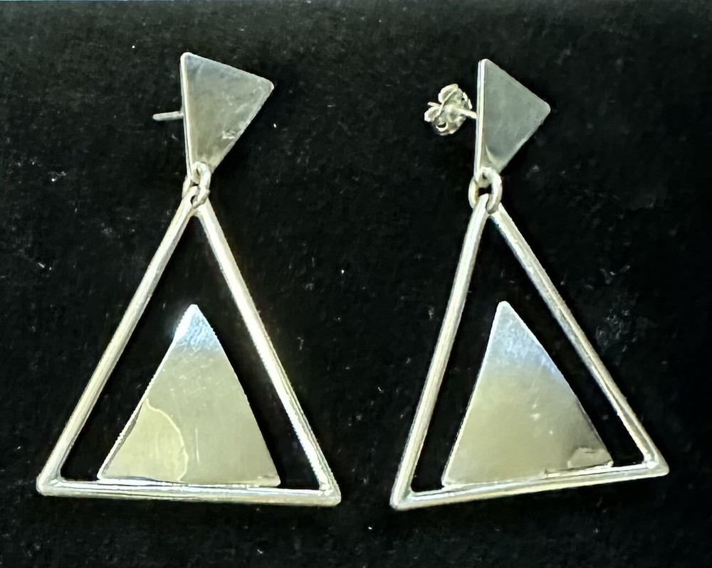 Sterling Silver .925 Mexico TD-69 Triangle Earrings