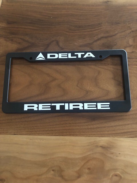 DELTA AIR LINES LICENSE PLATE FRAME - RETIREE - NEW