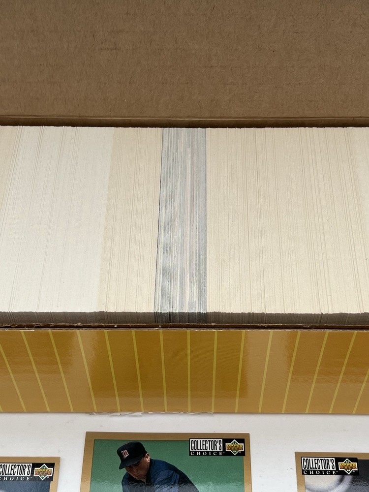 1994 UPPER DECK "COLLECTORS CHOICE" MLB Trading Cards - Complete Set