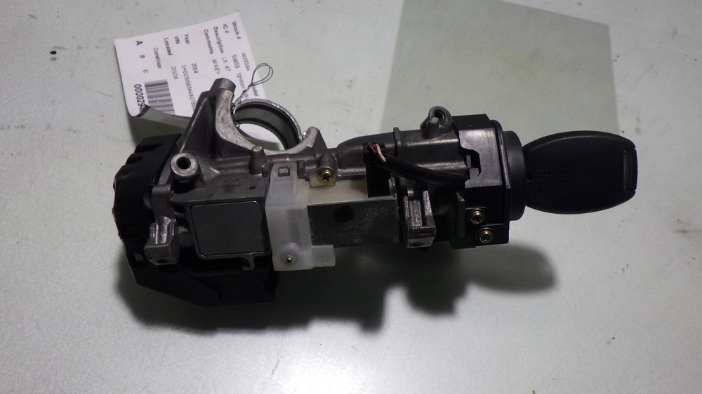04 HONDA ACCORD Ignition W/Key
