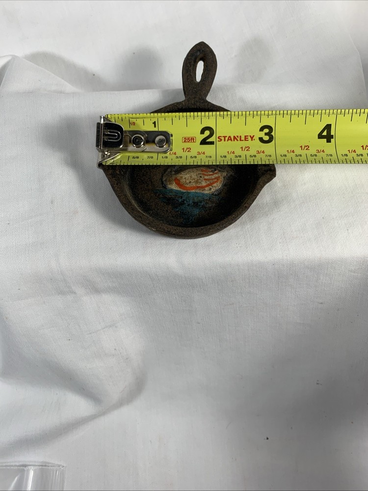Miniature Cast Iron Skillet 3” Duck