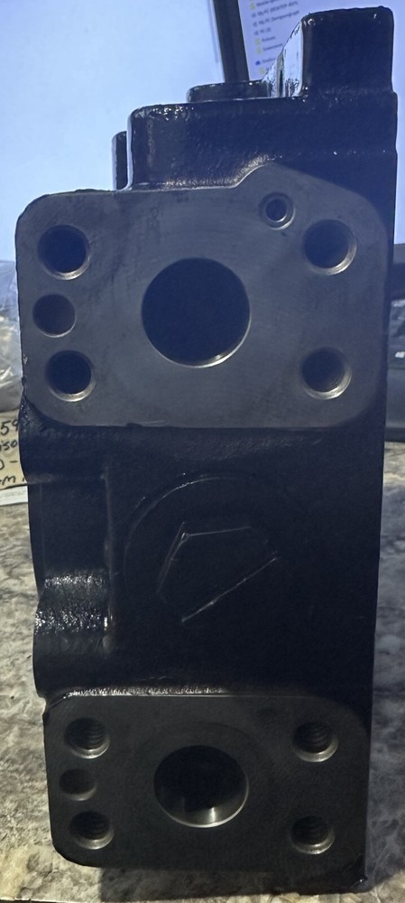8100566, Danfoss, 90-075, End Cap Assembly