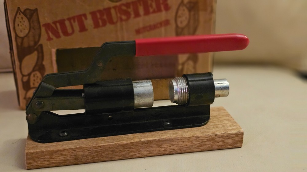 Vintage Nutcracker Piston Style Nut Buster Walnut Shell Cracker Munsey USA