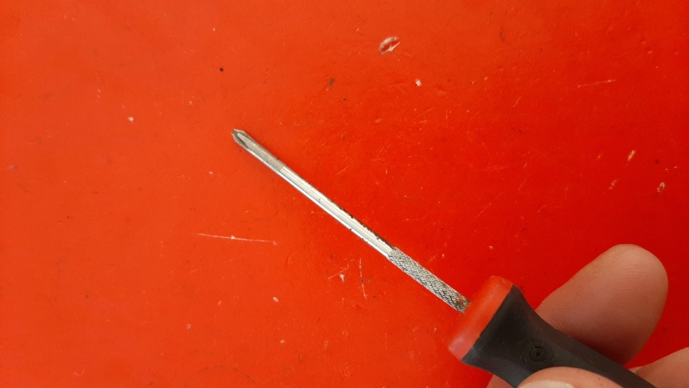 Snap-on Tools SGDP300A #0 Phillips Screwdriver Red Soft Grip Handle Engraved