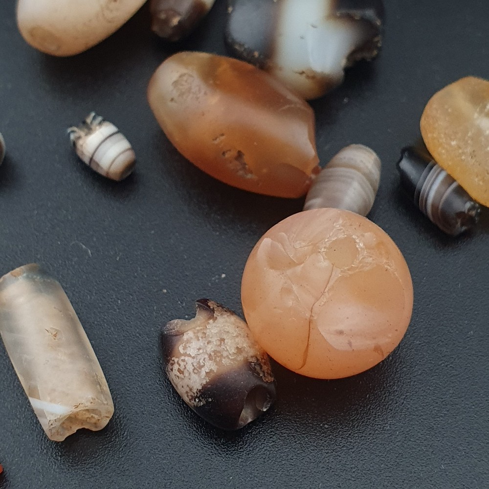 Ancient Suliemani Pattern Agate Beads Lot with Visible Damage
