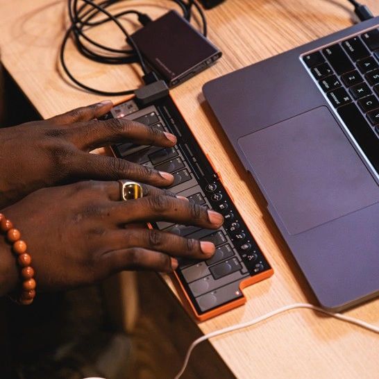 Korg nanoKEY Fold Keyboard. Beige.