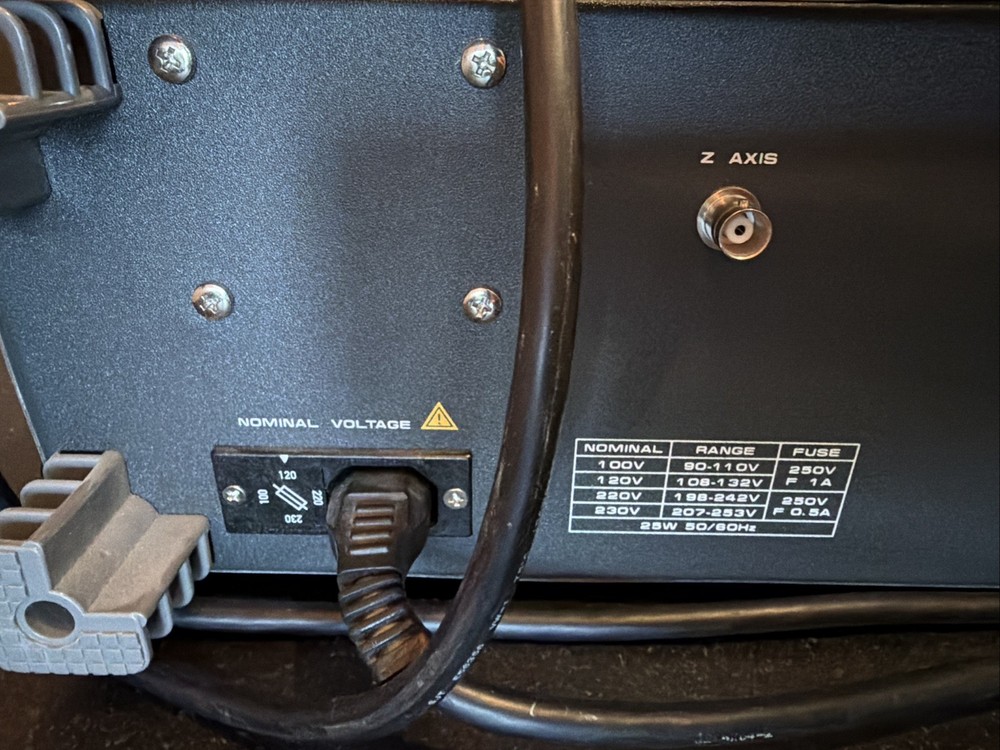 Protek P-3502C 20 MHz Oscilloscope