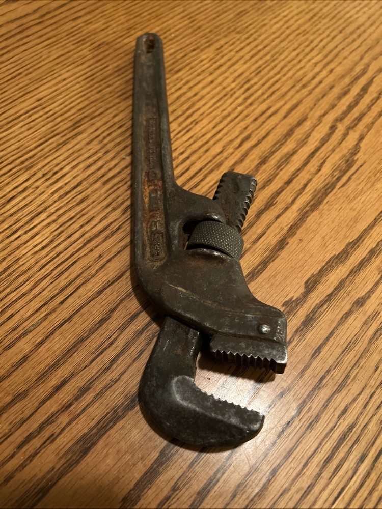 Vintage Ridgid Tool Co Offset 12” Pipe Wrench. (T12)