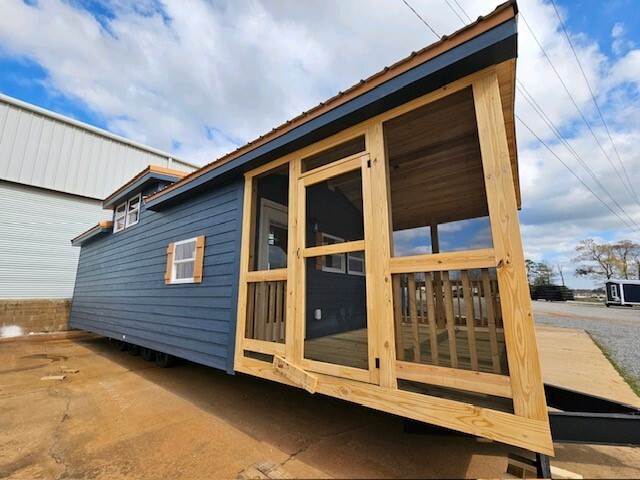 ELEGANT RUSTIC CABINS -MOVABLE TINY HOMES CABINS CUSTOM BUILT FOR YOUR PROPERTY
