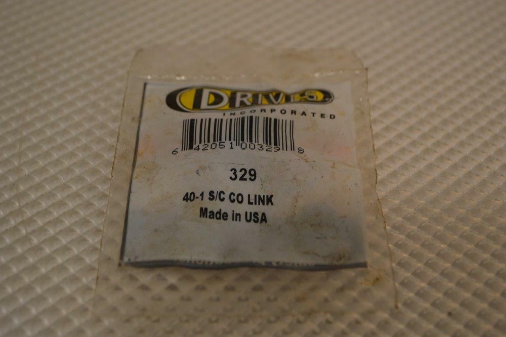 ONE NEW DRIVES CHAIN LINK 40-1  S/C CO LINK.