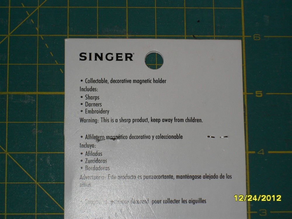 Singer ASSORTED HAND NEEDLES - 10 Pack with "Sewing Machine" Magnet