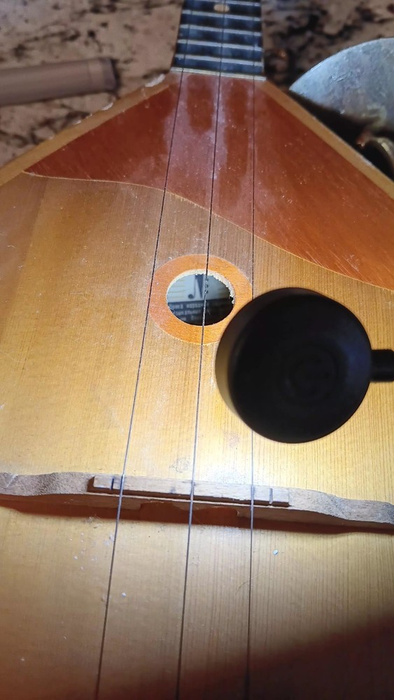 BALALAIKA Circa 1978 GUITAR 3 STRINGS AUTHENTIC RUSSIAN LOOK AT PICS!