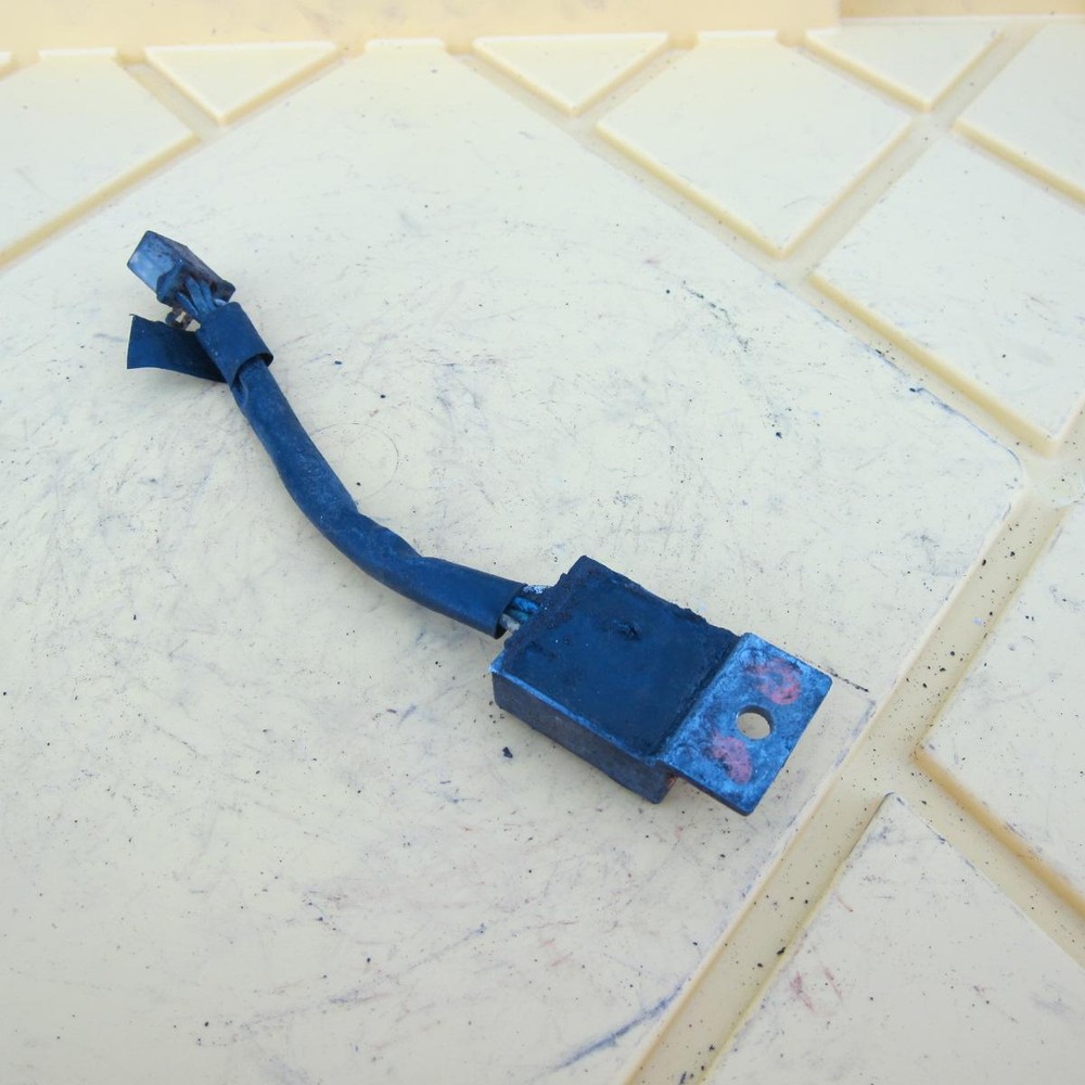 1987 Honda Shadow 700 VT700C OEM TIP OVER BANK ANGLE CRASH SENSOR SWITCH