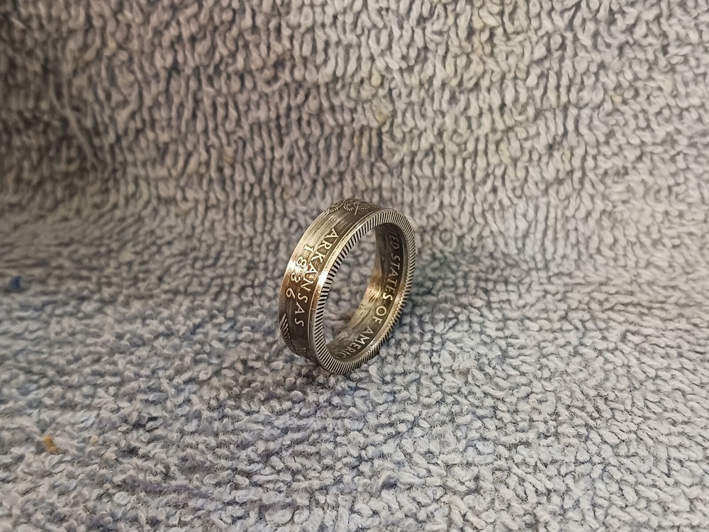 ARKANSAS  State 90% Silver  Washington Quarters coin ring  8  2003