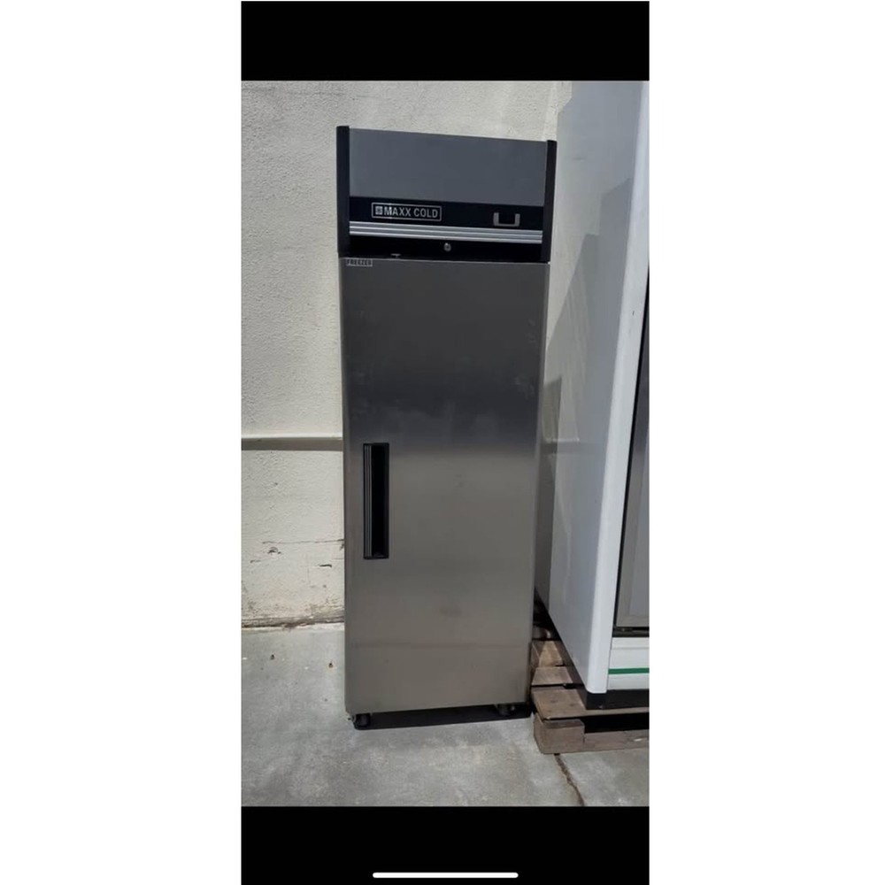 Max cold  single door freezer