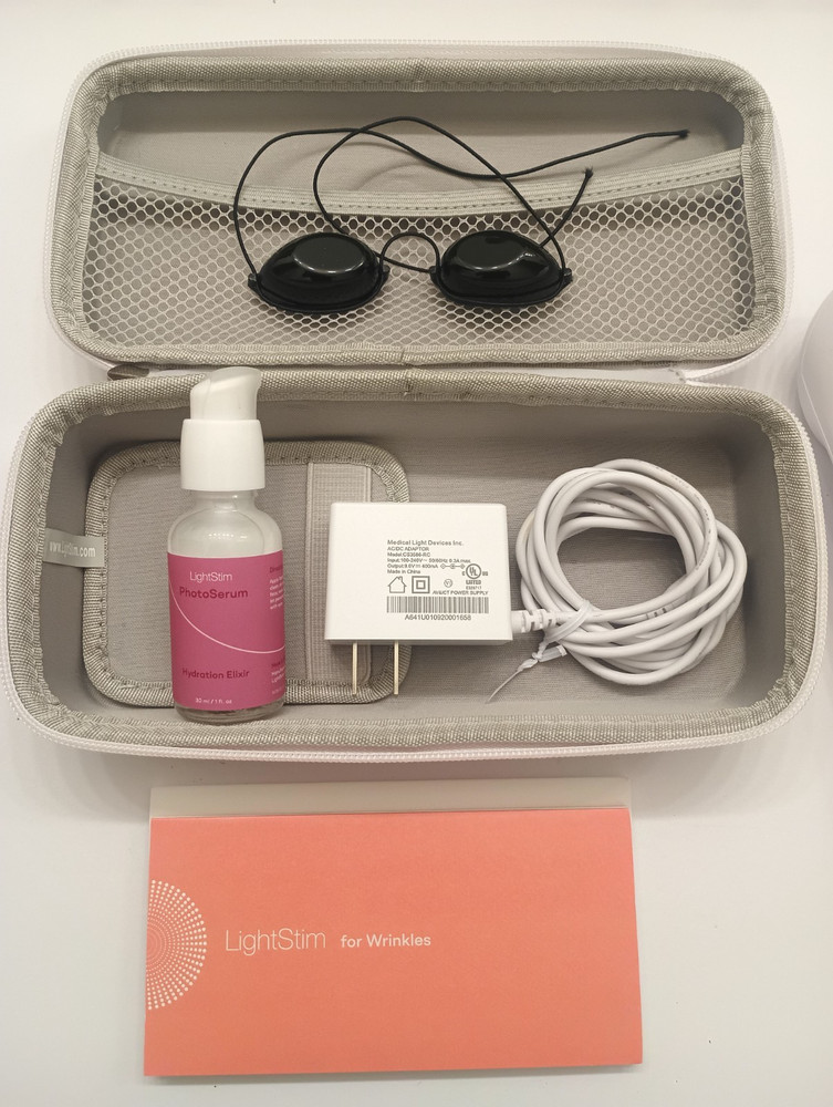LightStim for Wrinkles Pro Strength LED Light Therapy Bundle! (White)