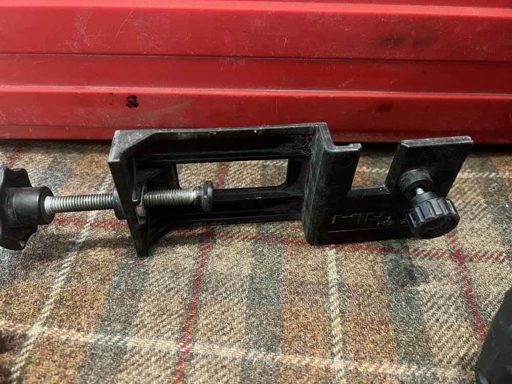 Hilti PR 20 Rotating Laser Level *NEEDS WORK*