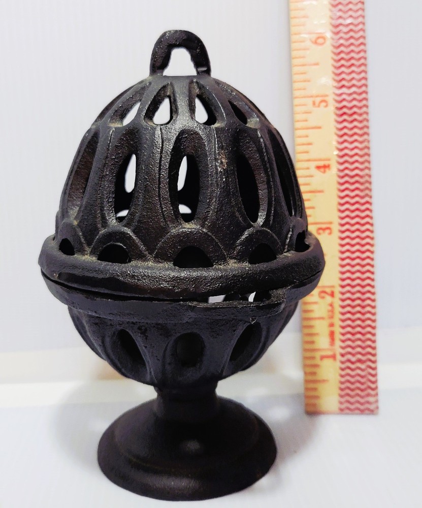 THT Black Footed Cast Iron String Twine Holder Metalcraft