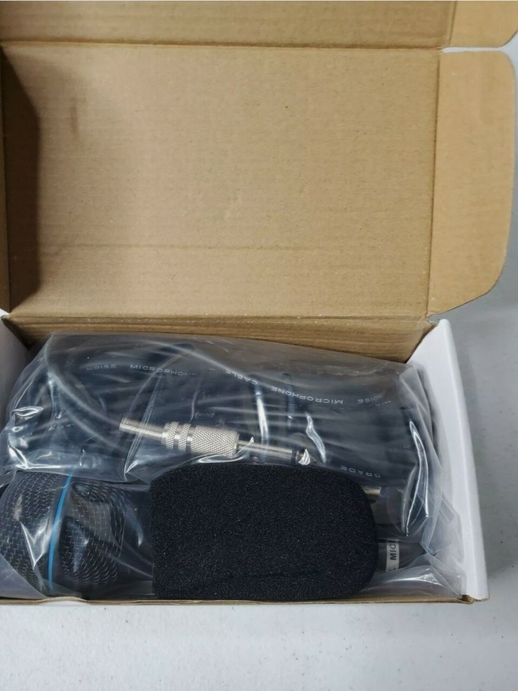 Hotec Black Professional Vocal Dynamic Handheld Microphone H-W06B