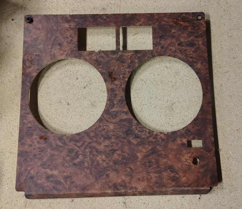 KENWORTH S64-1065-5 PANEL-INSTRUMENT CTR TAG# 1083