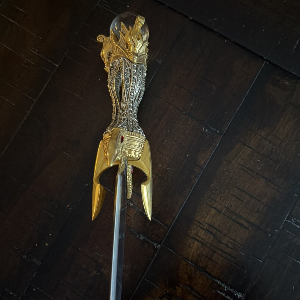Reproduction Franklin Mint King Arthur Dagger