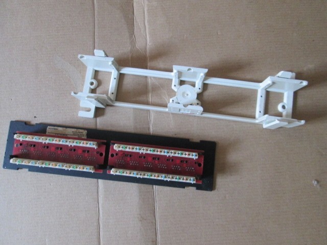 Leviton Power Sum 59484-B89 Patch Panel 12 Ports Category 5