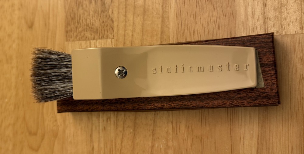 Staticmaster Brush Model 1C200