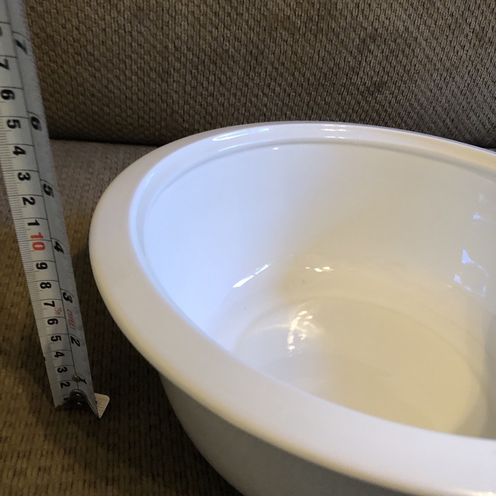 Franciscan Cassorole Round Dish / With Lid