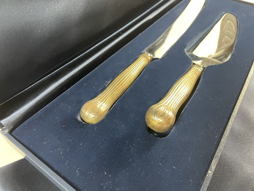 Tiffany & Co. Botanical-Lotus Pattern Sterling Silver Wedding Cake Serving Set