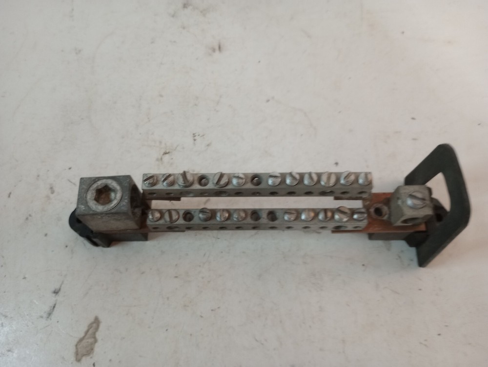 Eaton Neutral Kit 200 Amp Pullout