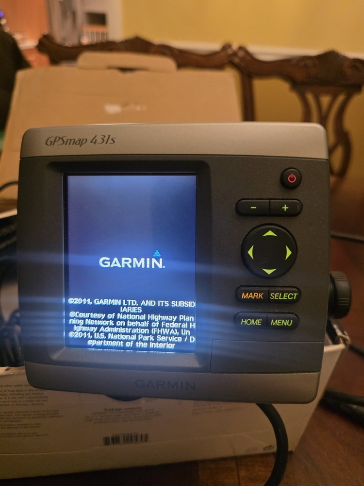 Mint GARMIN GPSmap 431S ChartPlotter GPS / Fishfinder - G2 Maps W Transducer