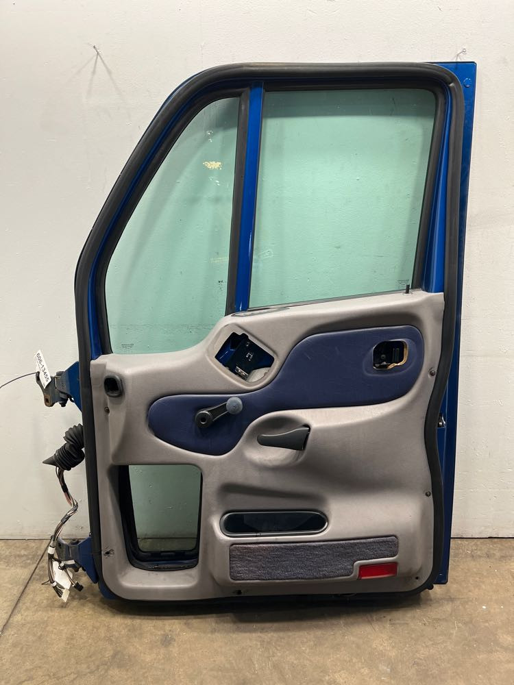 2004 Peterbilt 387 Door (606-13455)