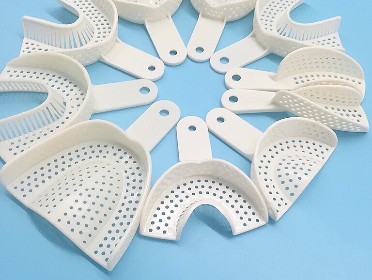 Dental Plastic Impression Trays Disposable Without Mesh Holder Upper Lower 1pair