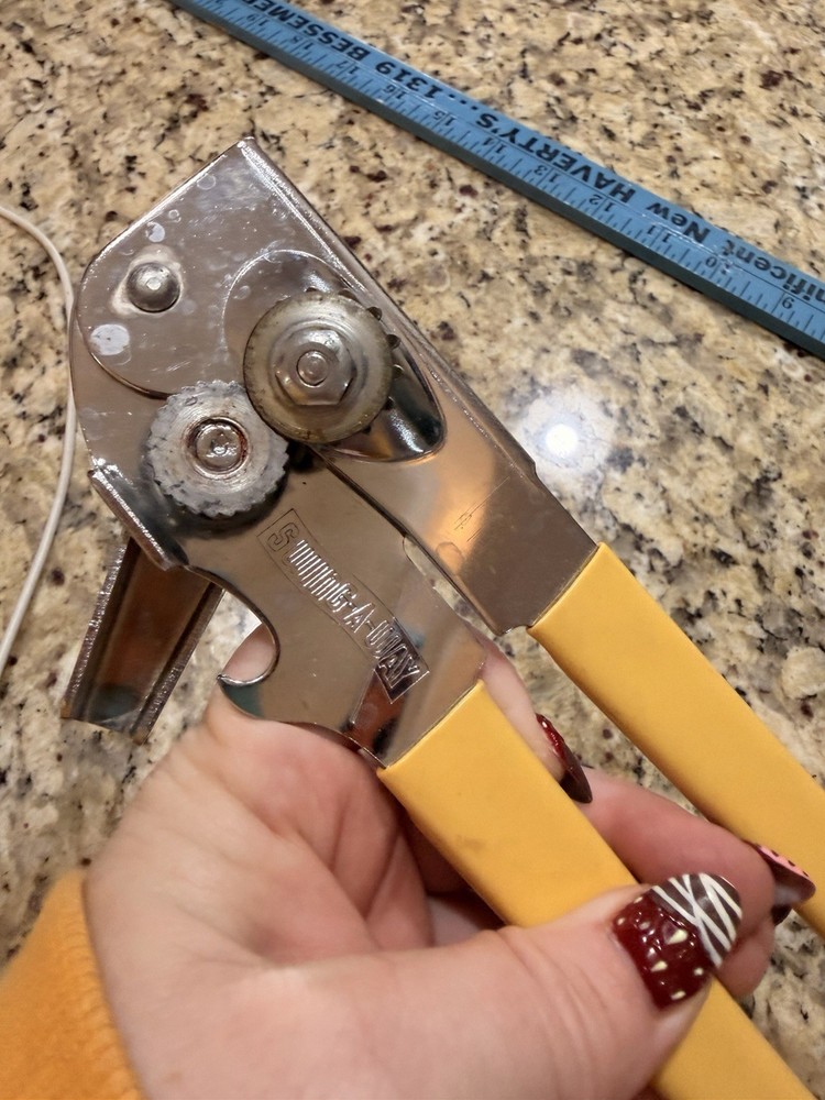 Vintage Swing Away Can Opener