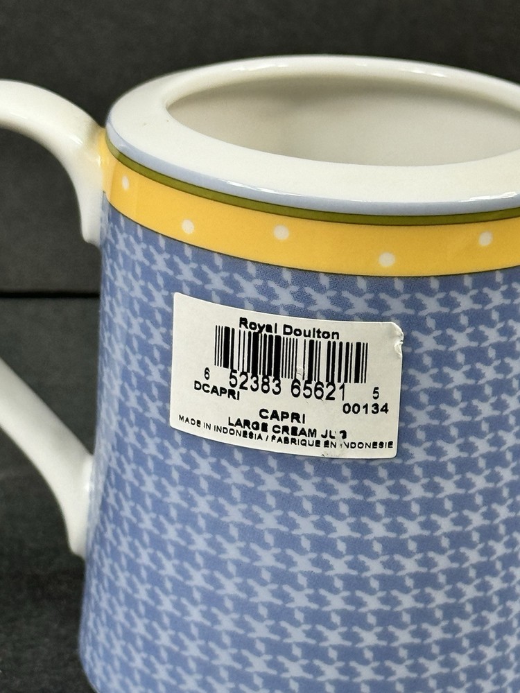 ROYAL DOULTON Capri Pattern Creamer