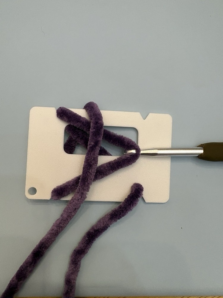 Crochet Magic Ring Tool Beginner Crochet Aid Stitch Helper Yarn Guide Tool