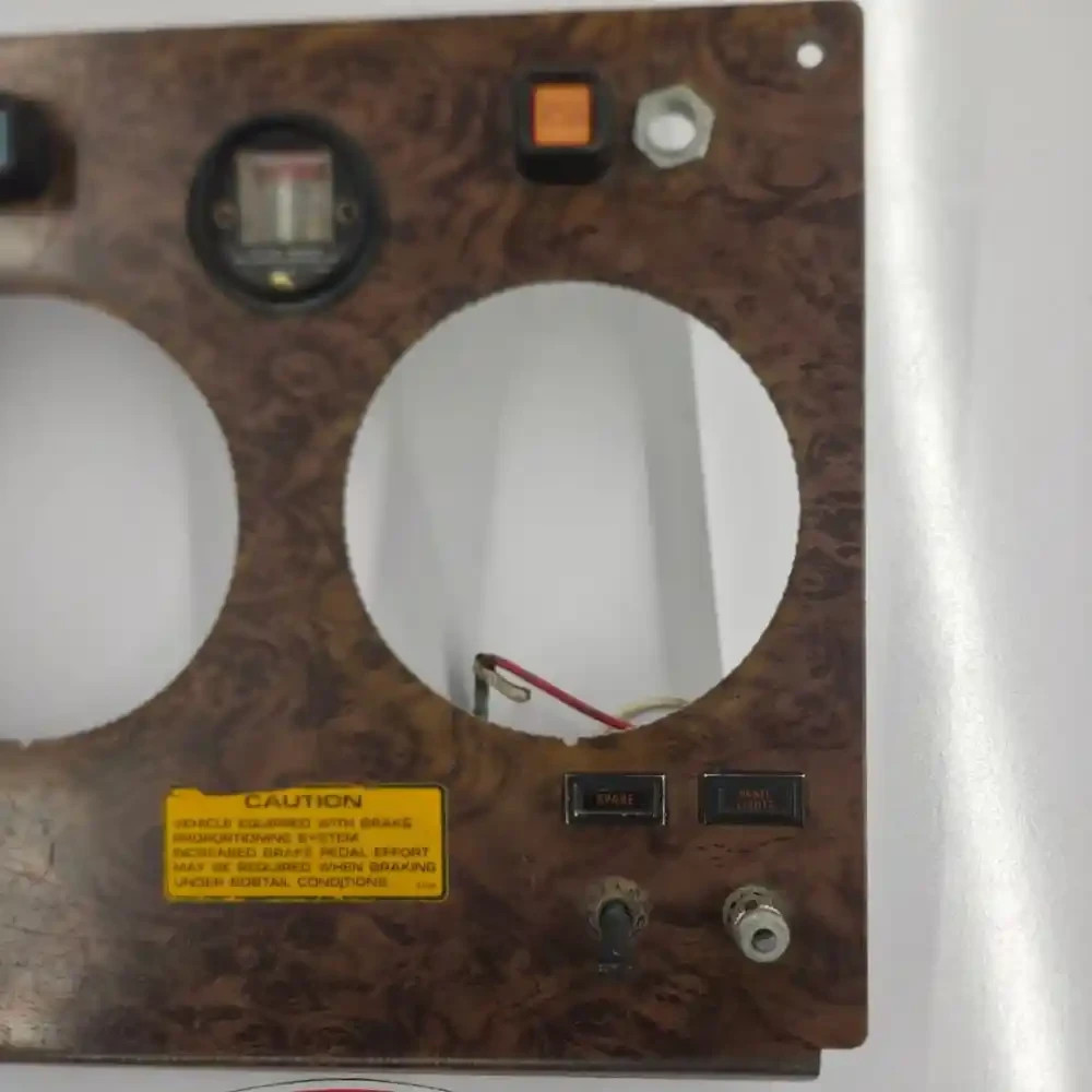 1994 Kenworth W900L Dash Panel- K176-4408