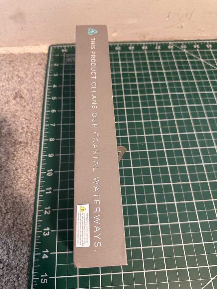 Toad Fish Crab Cutter BRAND NEW