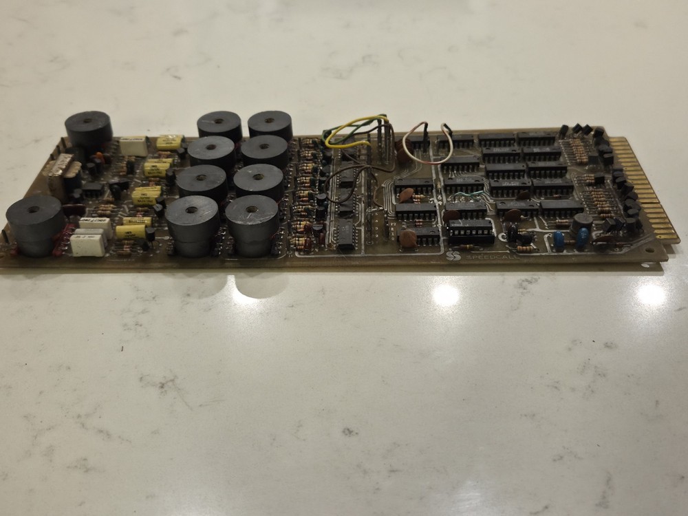 Speedcall selective calling or signaling encoder/decoder P/n 547-3200